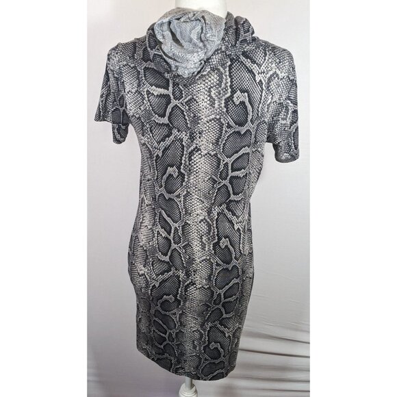 Michael Kors Snake Skin Print Hooded Lounge Dress - Picture 8 of 9